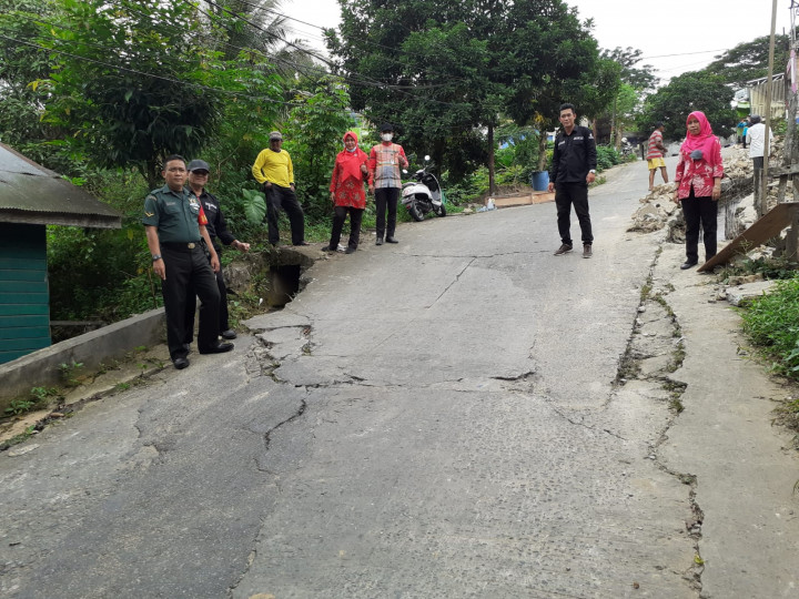 Monitoring pelaksanaan Program Pembangunan dan Pemberdayaan Masyarakat (Pro Bebaya) RT 20