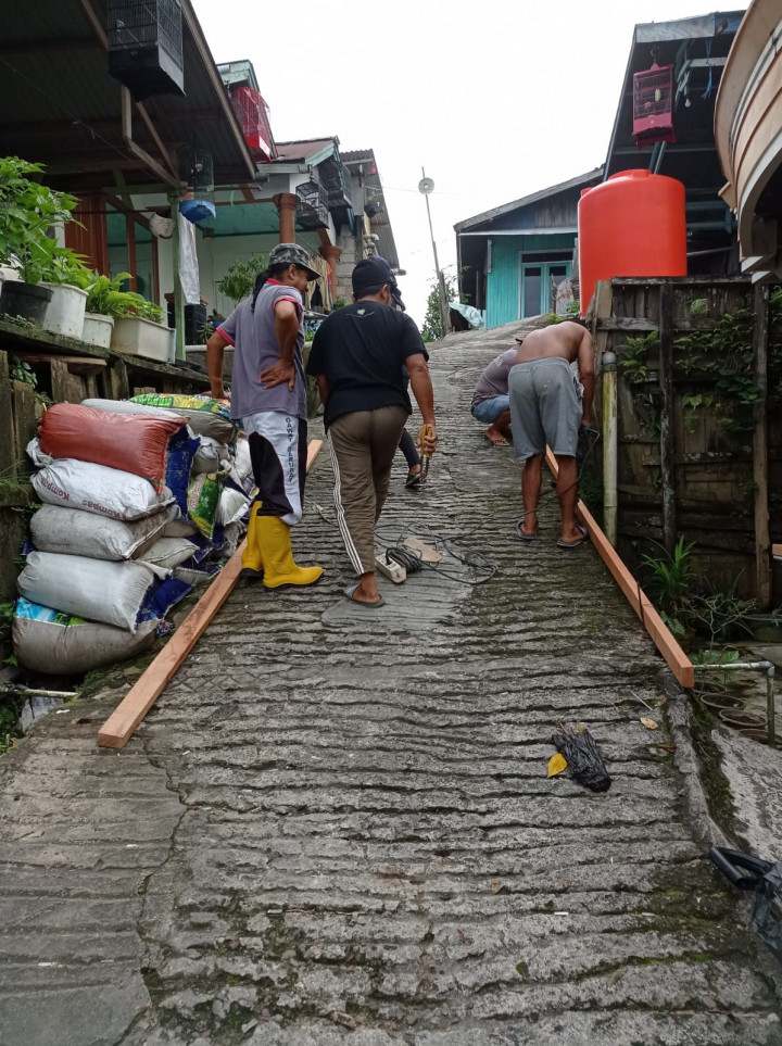 Monitoring pelaksanaan Program Pembangunan dan Pemberdayaan Masyarakat (Pro Bebaya) RT 38