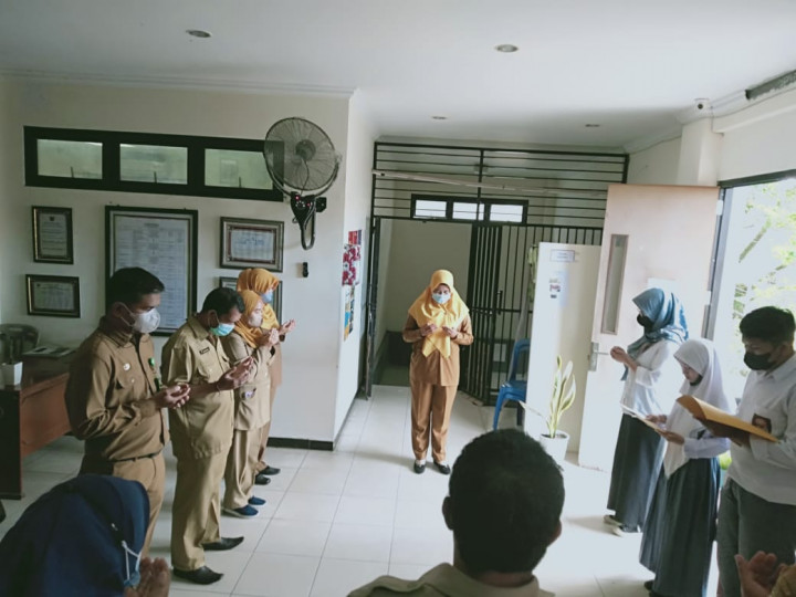 Pelaksanaan Apel Pagi