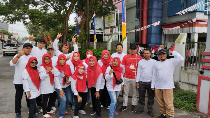 Jalan Santai Kecamatan Samarinda Ilir Dalam Rangka HUT RI Ke-77