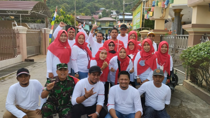 Jalan Santai Kecamatan Samarinda Ilir Dalam Rangka HUT RI Ke-77