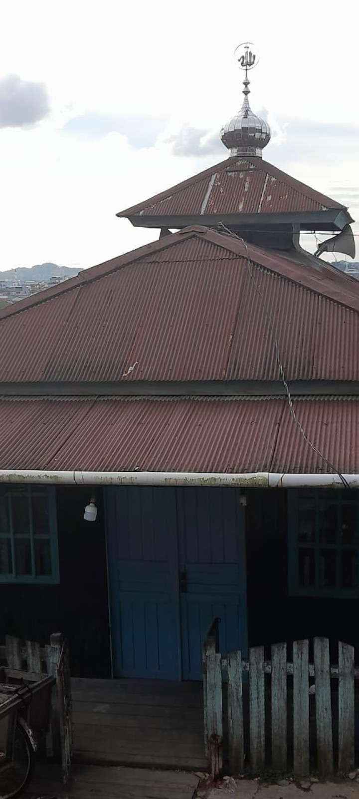 Hasil Rehab Langgar Al-Barokah RT.38 Probebaya Juli 2023