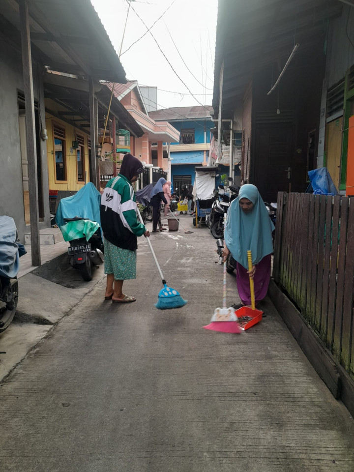 (03/03/2024) Dokumentasi Kegiatan Kerja Bakti Serentak seluruh RT Kelurahan Sidomulyo menjelang Bulan Ramadhan dan antisipasi musim hujan.