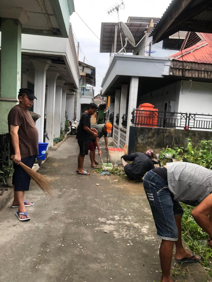 (03/03/2024) Dokumentasi Kegiatan Kerja Bakti Serentak seluruh RT Kelurahan Sidomulyo menjelang Bulan Ramadhan dan antisipasi musim hujan.