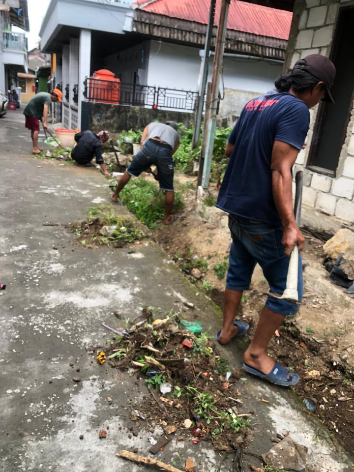 (03/03/2024) Dokumentasi Kegiatan Kerja Bakti Serentak seluruh RT Kelurahan Sidomulyo menjelang Bulan Ramadhan dan antisipasi musim hujan.