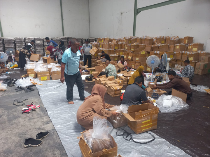 (16/01/2024) Dokumentasi Persiapan Logistik Pemilu 2024 Disiapkan Secara Teliti di Gudang KPU Kota Samarinda.