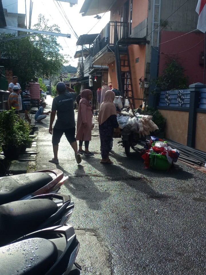 Kegiatan Monitoring Kerja Bakti di RT. 9, 11 dan 12 Kelurahan Sidomulyo (01/02/2024)
