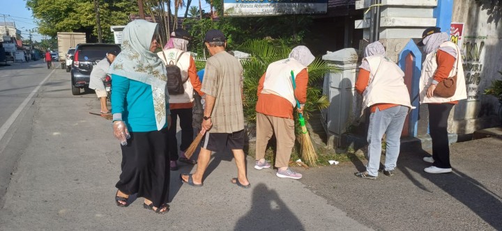 Kegiatan Kerja Bakti Serentak Dalam Rangka Memperingati HARI KESETIAKAWANAN SOSIAL NASIONAL (HKSN) 2024 (20/12/2024)