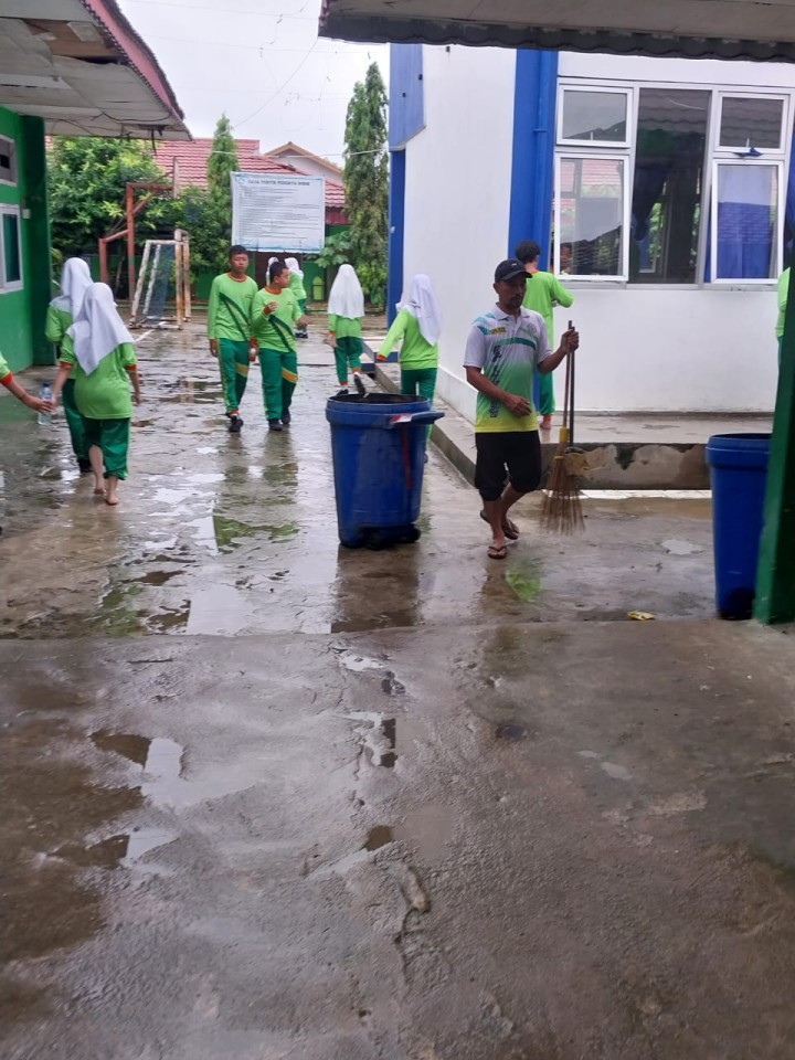 Kegiatan Kerja Bakti (11/04/2025)