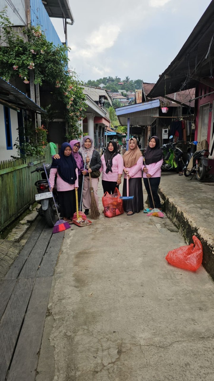 Kerja Bakti RT.01, RT.04 & RT.05 (13/04/2025)