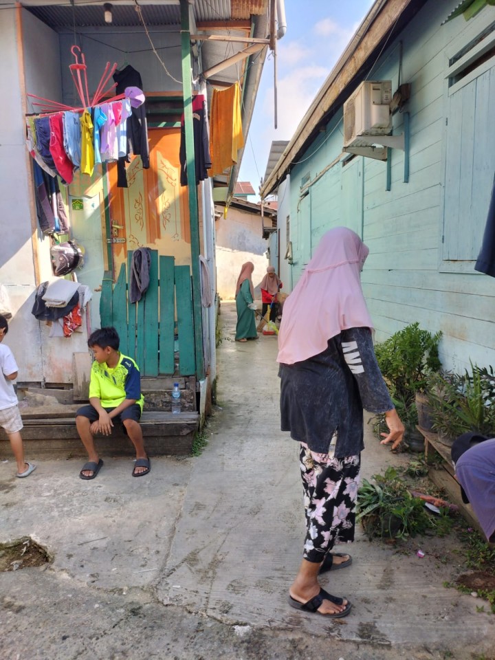 Kegiatan Kerja Bakti  RT. 01, RT. 02, RT. 04, RT. 08, RT. 11, RT. 13, RT. 17, RT. 21, RT. 22, RT. 27, RT. 35, RT. 40 (18/01/2026)