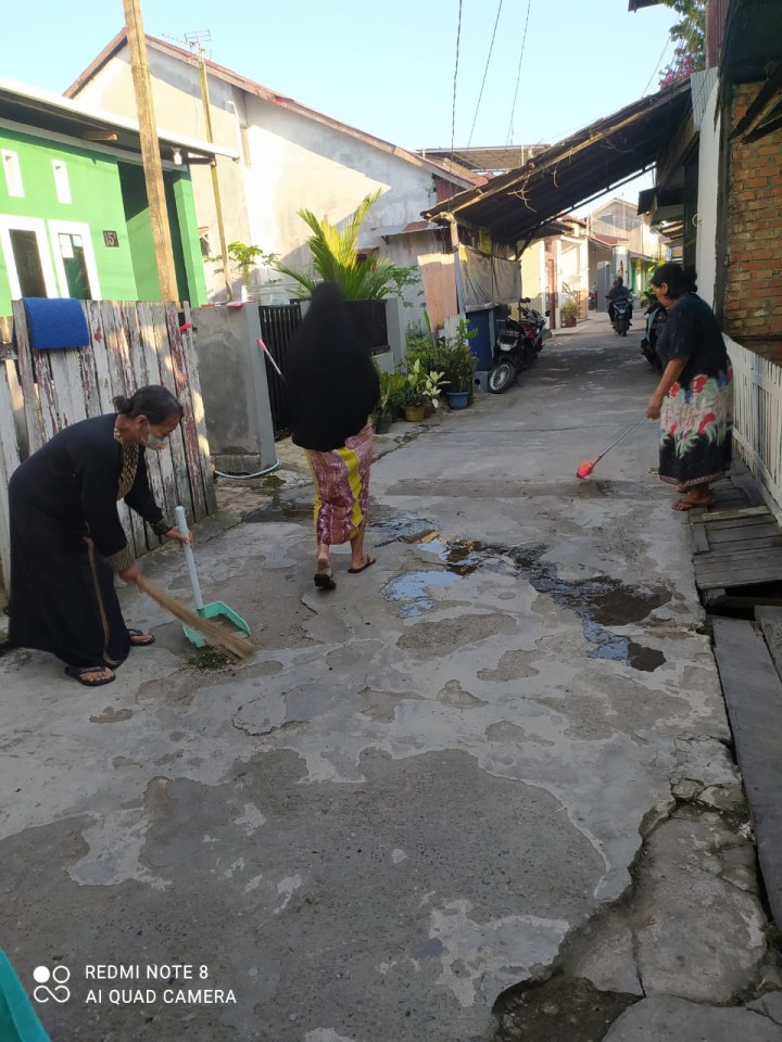 Kegiatan Kerja Bakti  RT. 01, RT. 02, RT. 04, RT. 08, RT. 11, RT. 13, RT. 17, RT. 21, RT. 22, RT. 27, RT. 35, RT. 40 (18/01/2026)