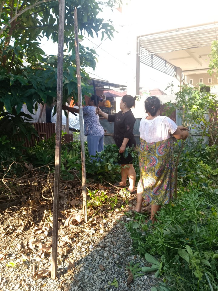 Kegiatan Kerja Bakti  RT. 01, RT. 02, RT. 04, RT. 08, RT. 11, RT. 13, RT. 17, RT. 21, RT. 22, RT. 27, RT. 35, RT. 40 (18/01/2026)