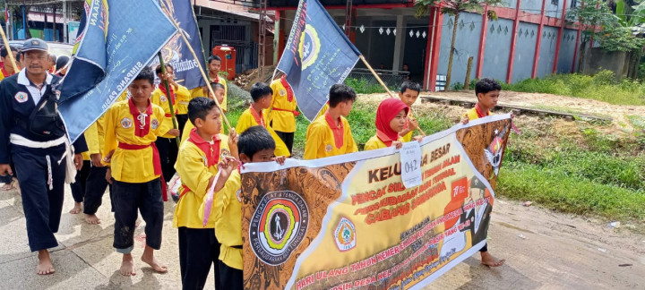 Pawai Kirab Budaya Bersih Desa ke - 49