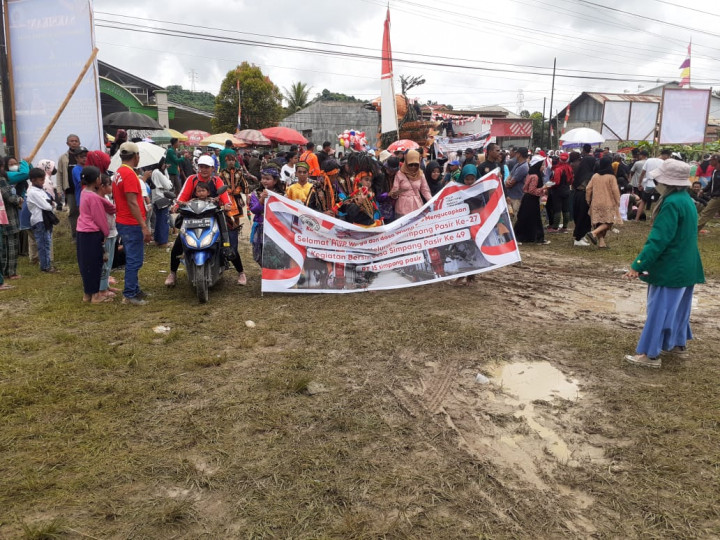 Pawai Kirab Budaya Bersih Desa ke - 49