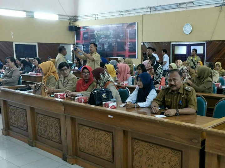Menghadiri Acara Pemasyarakatan Perpustakaan dan Minat Baca Kerjasama Dinas Perpustakaan dan Kearsipan