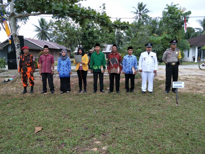 Upacara Bendera Memperingati Hari Proklamasi HUT RI-73