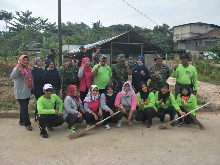 Gotong Royong Masal Jum'at Bersih