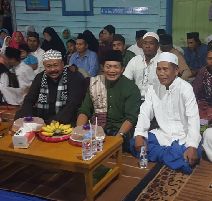 Pereingatan Maulid Nabi Muhammad SWT di Mushola Al-Hidayah Kelurahan Sindang sari,dengan Penceramah Ustadz Ahmad Baedhowi