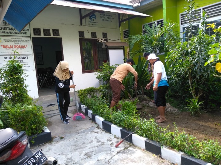 Gotong Royong Jum'at bersih