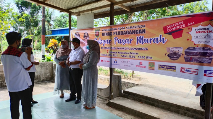 Wawancara Gebyar Pasar Murah Kelurahan Sindang sari
