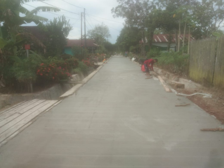 Peninjauan Semenisasi Jalan Dahlia RT.09 Kelurahan Sindang Sari