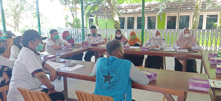 Rapat Singkronisasi Data Dinas Koperasi UKM dan PerIndustrian Kota Samarinda