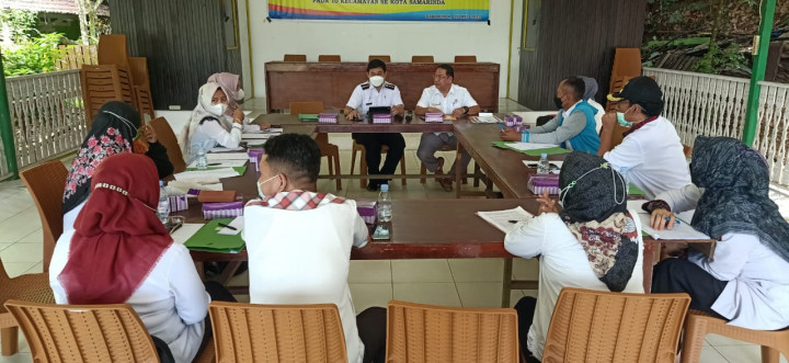 Rapat Singkronisasi Data Dinas Koperasi UKM dan PerIndustrian Kota Samarinda