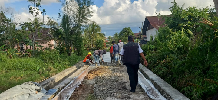 Monitoring Pengecekan Semenisasi/Pengecoran Jalan