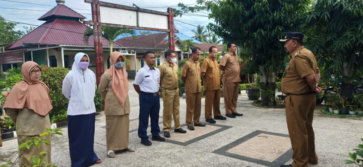Kegiatan Apel Pagi Di lingkungan Pemerintahan Kantor Kelurahan Sindang Sari.