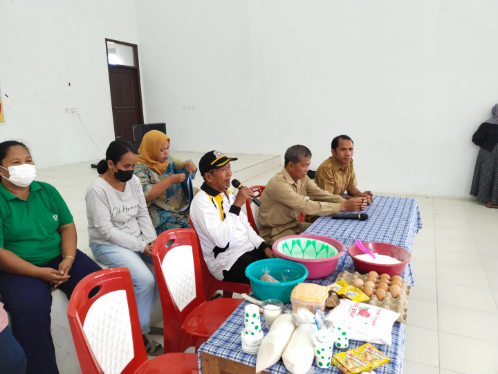 PELATIHAN PEMBUATAN AMPLANG RT 01, 04, 07,09, 05, 10