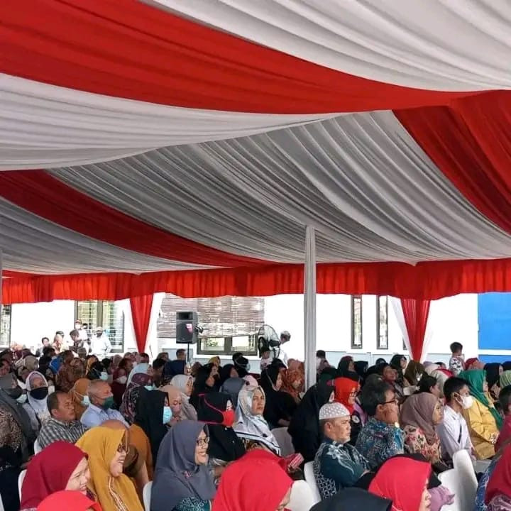 Penyerahan Bantuan Probebaya Secara Simbolis Oleh Bapak Walikota Samarinda Dr. H Andi Harun.ST.SH.Msi