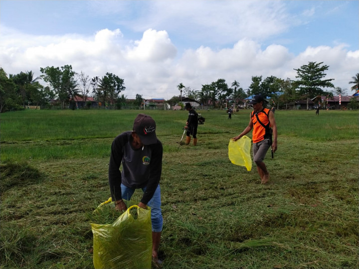 Gotong Royong Massal Kelurahan Sindang Sari