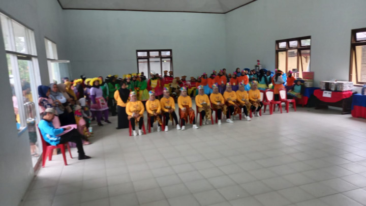 Lomba Senam Kreasi Antar RT Kelurahan
