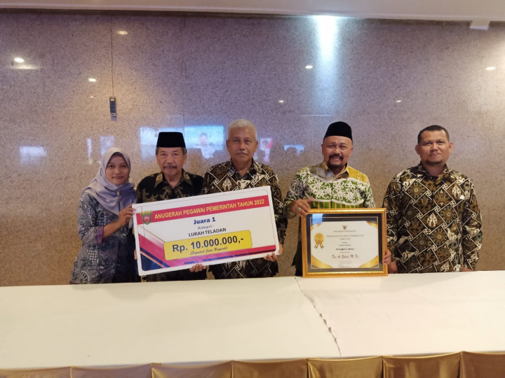 Malam Penganugerahan ASN dan NON ASN Serta PROBEBAYA Award 2022