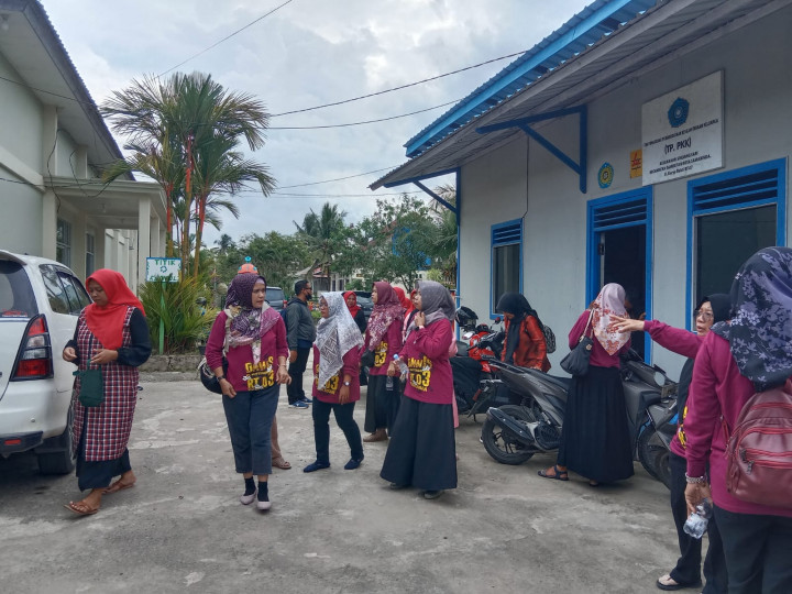 Kunjungan TP PKK dan Rombongan PKK dari Kelurahan Tani Aman