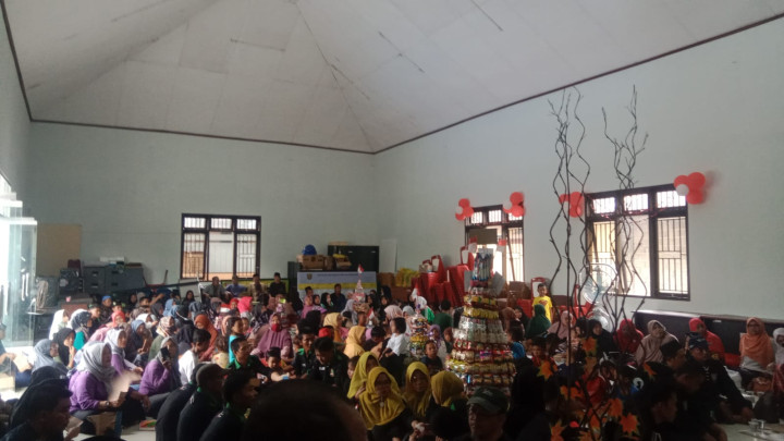 Syukuran Hari jadi Kelurahan Sindang Sariyang ke 41 . "TEMA" Bangkitkan Semangat Persatuan Dan Kesatuan Dalam Bermasyarakat Demi Menuju Masyarakat Yang Sejahtera"