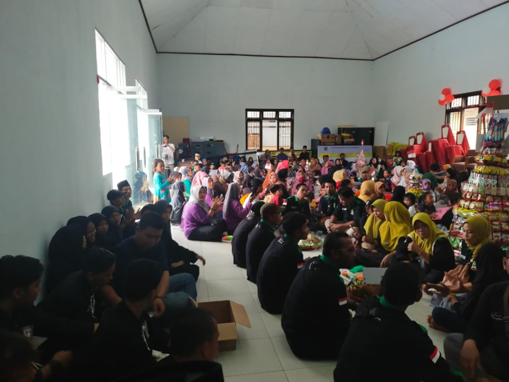 Syukuran Hari jadi Kelurahan Sindang Sariyang ke 41 . "TEMA" Bangkitkan Semangat Persatuan Dan Kesatuan Dalam Bermasyarakat Demi Menuju Masyarakat Yang Sejahtera"