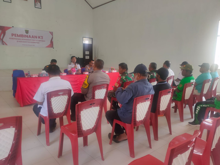 PEMBINAAN K3 (Kebersihan,Keamanan,dan Keteriban Di Kecamatan Sambutan)