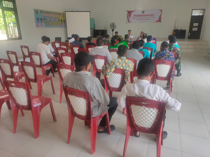 PEMBINAAN K3 (Kebersihan,Keamanan,dan Keteriban Di Kecamatan Sambutan)