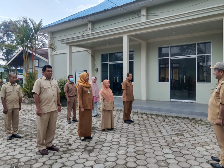 Rutinitas Apel Pagi di Lingkungan Pemerintahan Kantor Kelurahan Sindang Sari