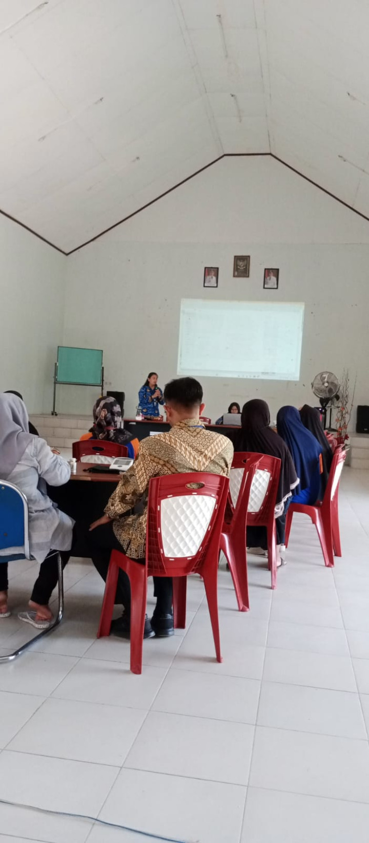 Kegiatan Rutinitas Sekolah Lansia