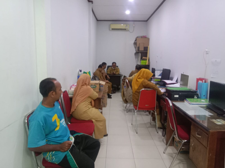 Rutinitas Apel pagi di Lingkungan Pemerintahan Kelurahan Sindang Sari