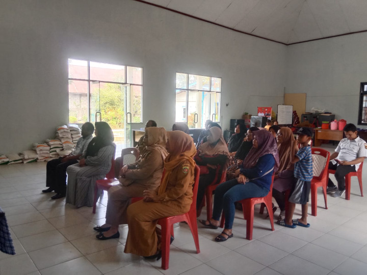 Pengukuhan Ketua Kampung KB Gema Kencana Sindang Sari
