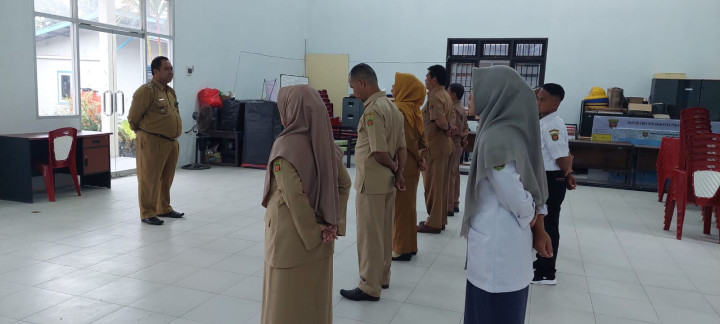 Kegiatan Rutinitas Apel Pagi di lingkungan Pemerintahan Kelurahan Saindang Sari.