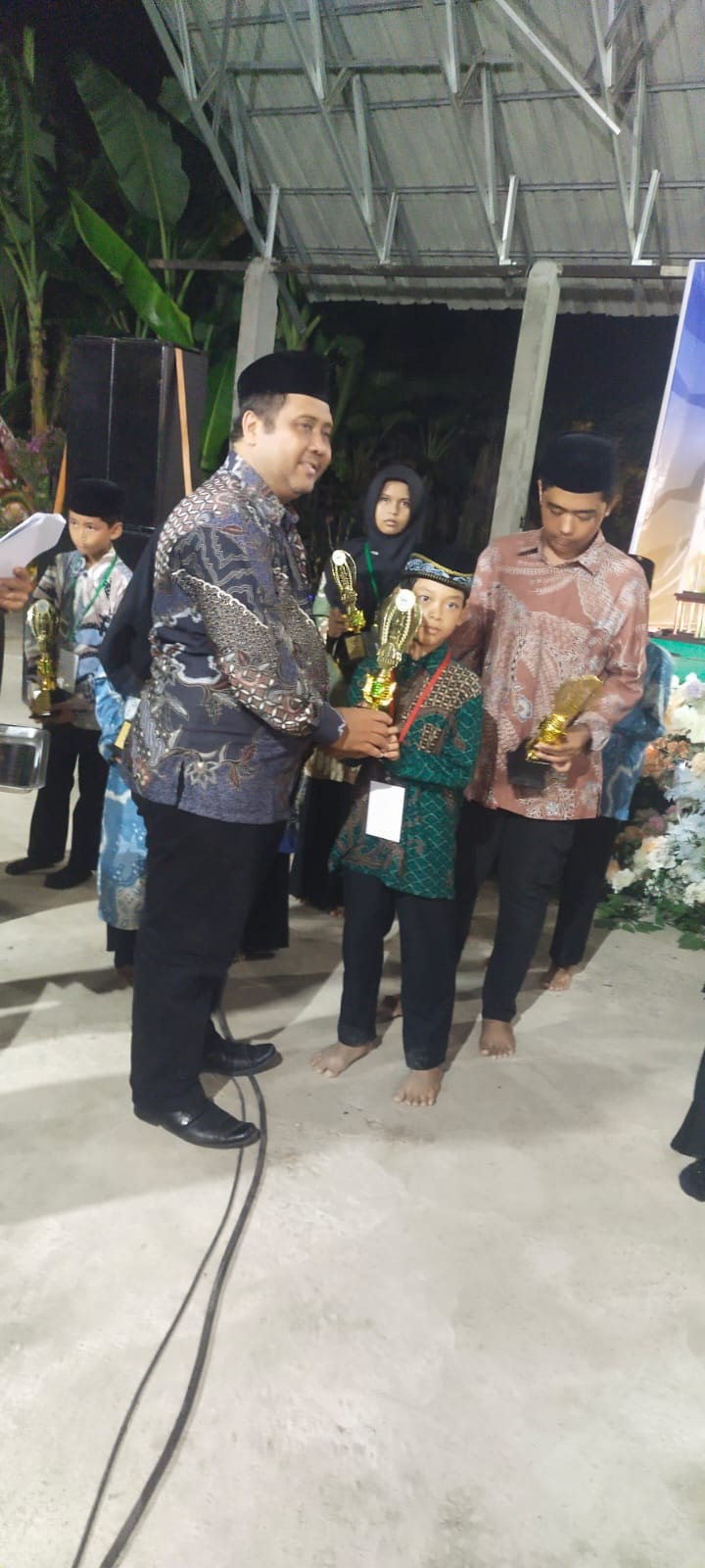 Mengahadiri Undangan Penutupan MTQ Tingkat  Kecamatan Sambutan yang ke -46 Di Kelurahan Sungai Kapih.