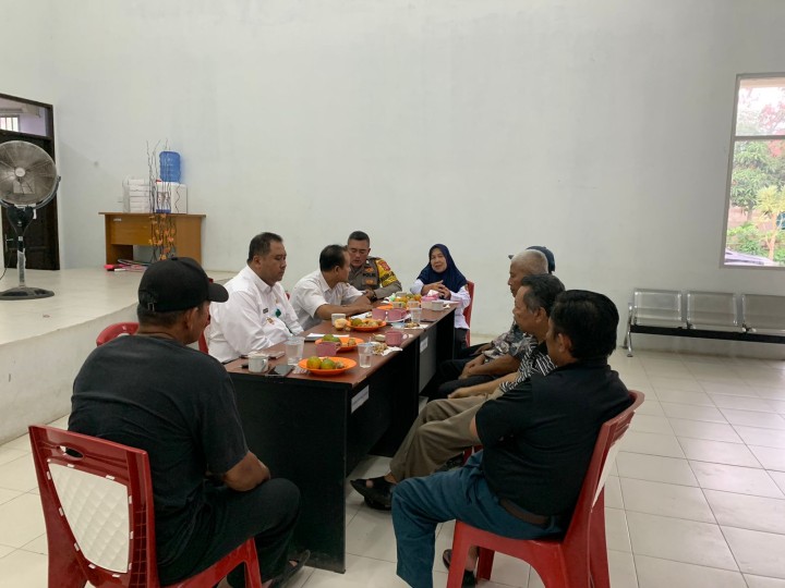 Rapat Koordinasi PTSL dan Tim SATGAS PTSL Kelurahan Sindang Sari.
