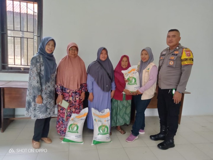 Pendistribusian Beras Buloq dari Pemerintah. Oleh Program Cadangan Pangan Pemerintah (CPP). Kepada Kalangan Penerima Manfaat (KPM).