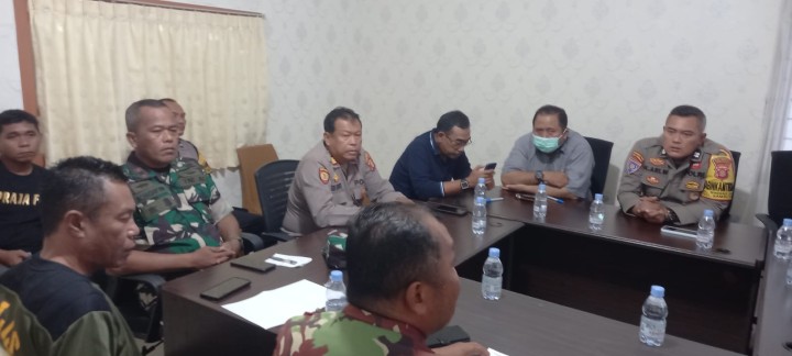 Rapat tentang masalah Balapan liar di Jalan Poros Anggana Wilayah Kecamatan Sambutan.