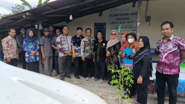 Kegiatan verifikasi dan kunjungan lapangan probebaya Award tahun 2024 oleh tim penilai kecamatan sambutan.
